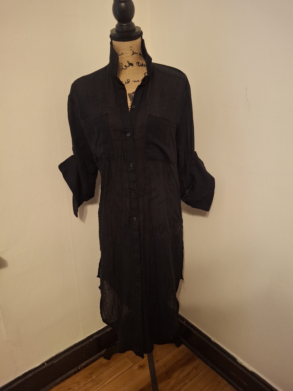 Lightweight Black Button-Up Shirt Dress
